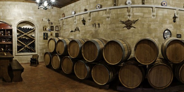 Wine & Local Cuisine Tour Small villages Sianna, Eleousa, Monolithos and mountain village of Embona