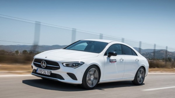 Mercedes benz CLA 180